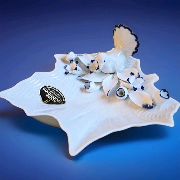 Vintage Nuovo Capodimonte Filli savastano Porcelain Bird Dish, Blue White - Picture 1 of 12